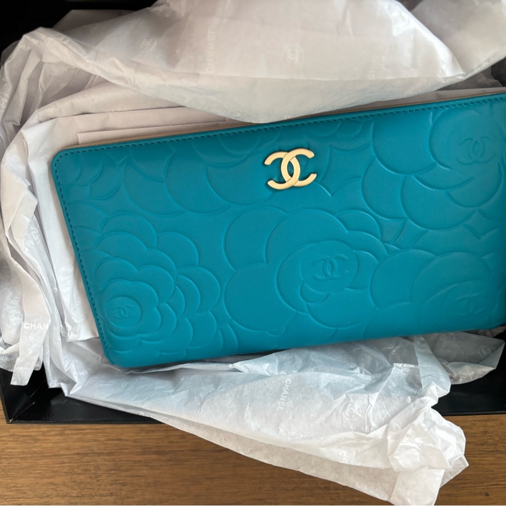 Chanel Wallet never used - Picture 2 of 8